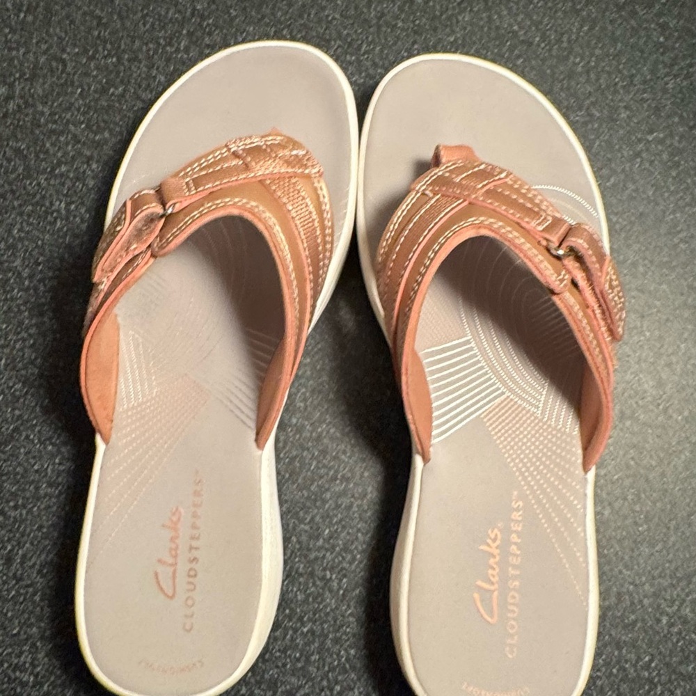 Clarks Pink Sandals Comfortable Summer Footwear - Picture 3 of 10